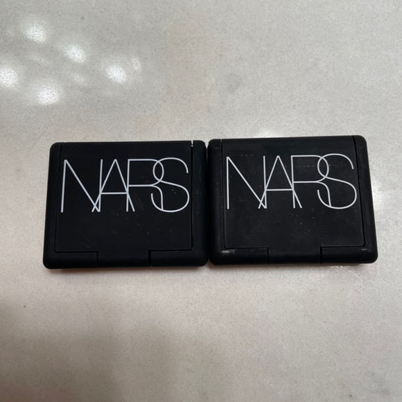 New NARS brush and bronzer in travel size - Picture 2 of 3